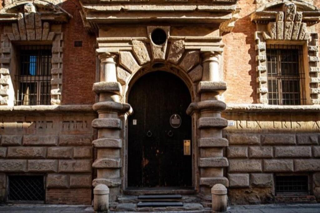 Appartamento Palazzo Bocchi Bologna Ngoại thất bức ảnh